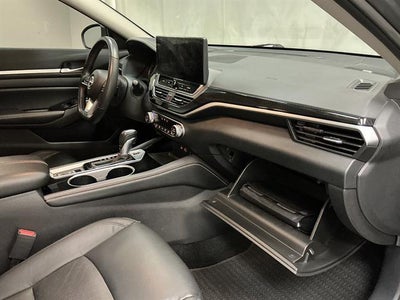 2024 Nissan Altima SR VC-Turbo FWD