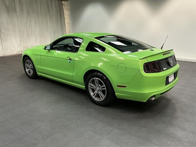2013 Ford Mustang V6 Premium