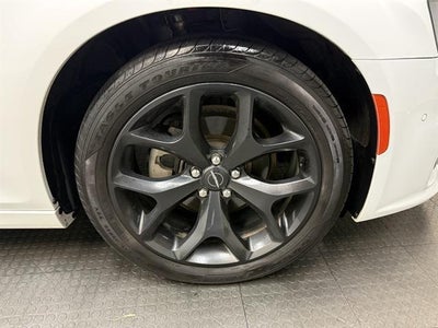 2021 Chrysler 300 Touring L