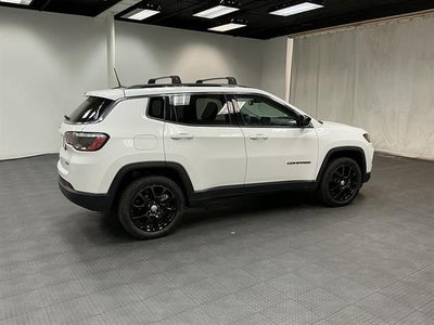2022 Jeep Compass Latitude Lux 4x4