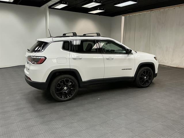 2022 Jeep Compass Latitude Lux 4x4