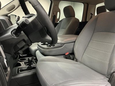 2017 RAM 2500 Tradesman Crew Cab 4x4 6'4" Box