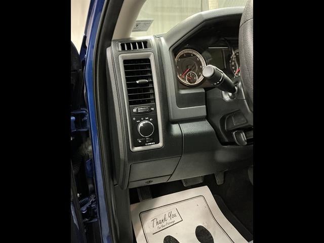 2017 RAM 2500 Tradesman Crew Cab 4x4 6'4" Box