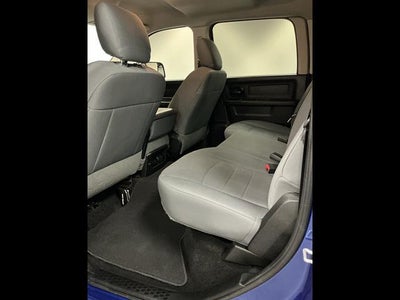 2017 RAM 2500 Tradesman Crew Cab 4x4 6'4" Box
