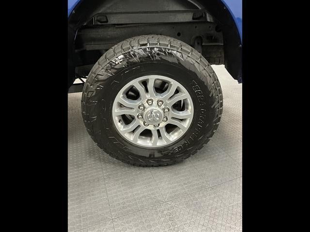 2017 RAM 2500 Tradesman Crew Cab 4x4 6'4" Box