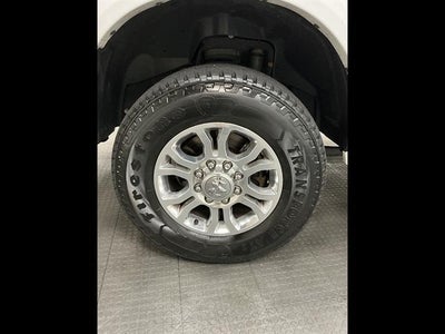 2017 RAM 2500 Laramie Crew Cab 4x4 6'4" Box