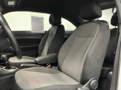 2019 Volkswagen Beetle 2.0T S