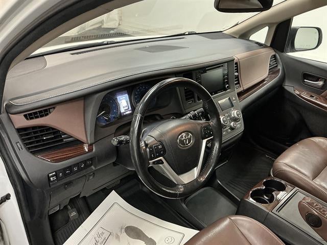 2018 Toyota Sienna Limited Premium 7 Passenger