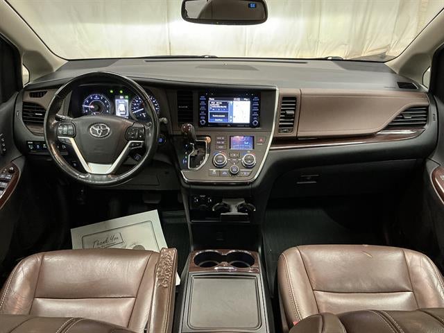 2018 Toyota Sienna Limited Premium 7 Passenger