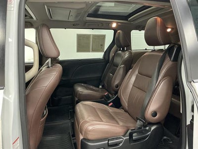 2018 Toyota Sienna Limited Premium 7 Passenger
