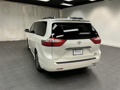 2018 Toyota Sienna Limited Premium 7 Passenger