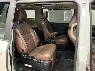 2018 Toyota Sienna Limited Premium 7 Passenger