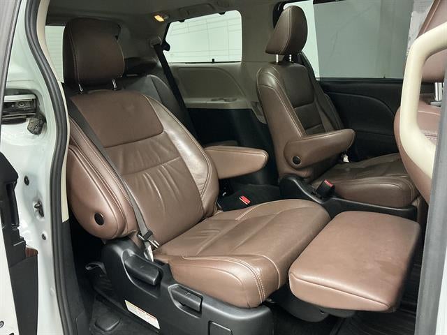 2018 Toyota Sienna Limited Premium 7 Passenger