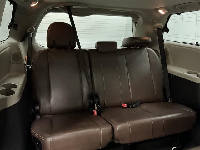 2018 Toyota Sienna Limited Premium 7 Passenger