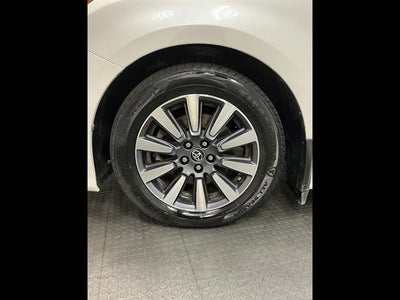 2018 Toyota Sienna Limited Premium 7 Passenger