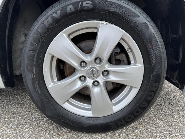 2015 Nissan Quest SV