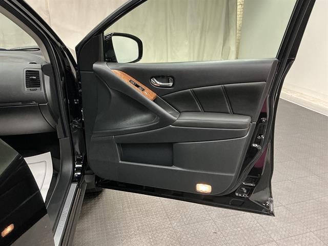 2012 Nissan Murano LE