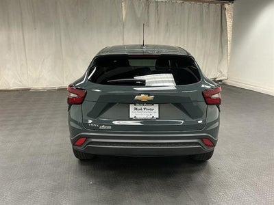2025 Chevrolet Trax LS