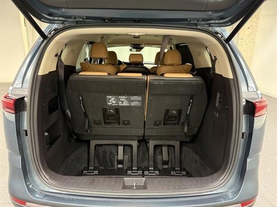 2024 Kia Carnival EX