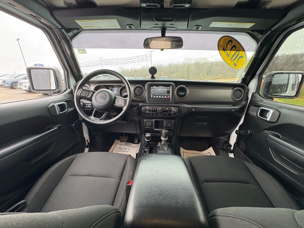 2022 Jeep Wrangler Unlimited Willys