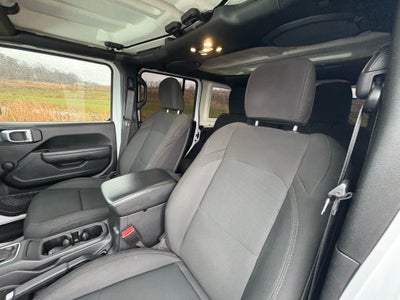 2022 Jeep Wrangler Unlimited Willys