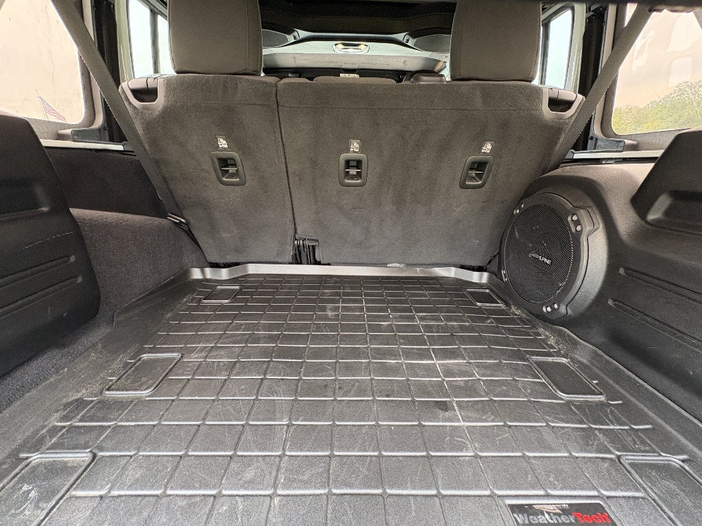 2021 Jeep Wrangler Sahara