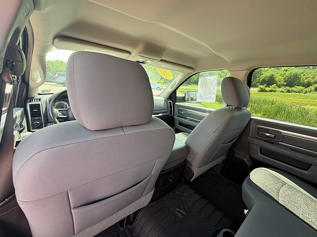 2015 RAM 1500 SLT