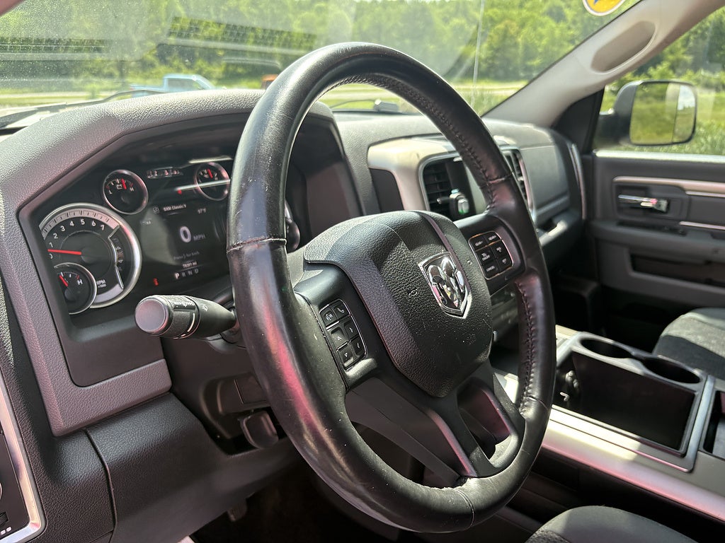 2015 RAM 1500 SLT