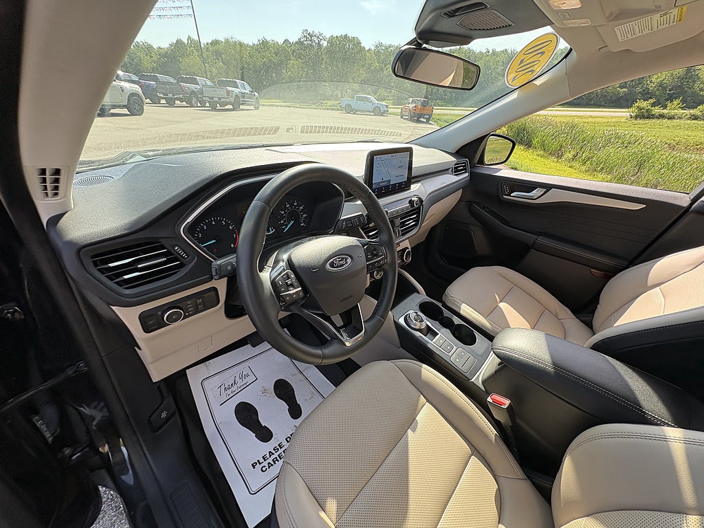 2022 Ford Escape SEL