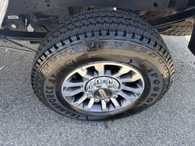 2022 Ford Super Duty F-250 SRW Lariat