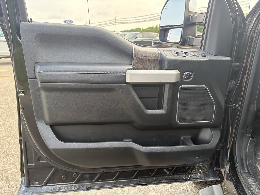 2019 Ford Super Duty F-250 SRW Lariat