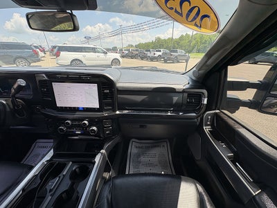 2023 Ford Super Duty F-250 SRW Lariat