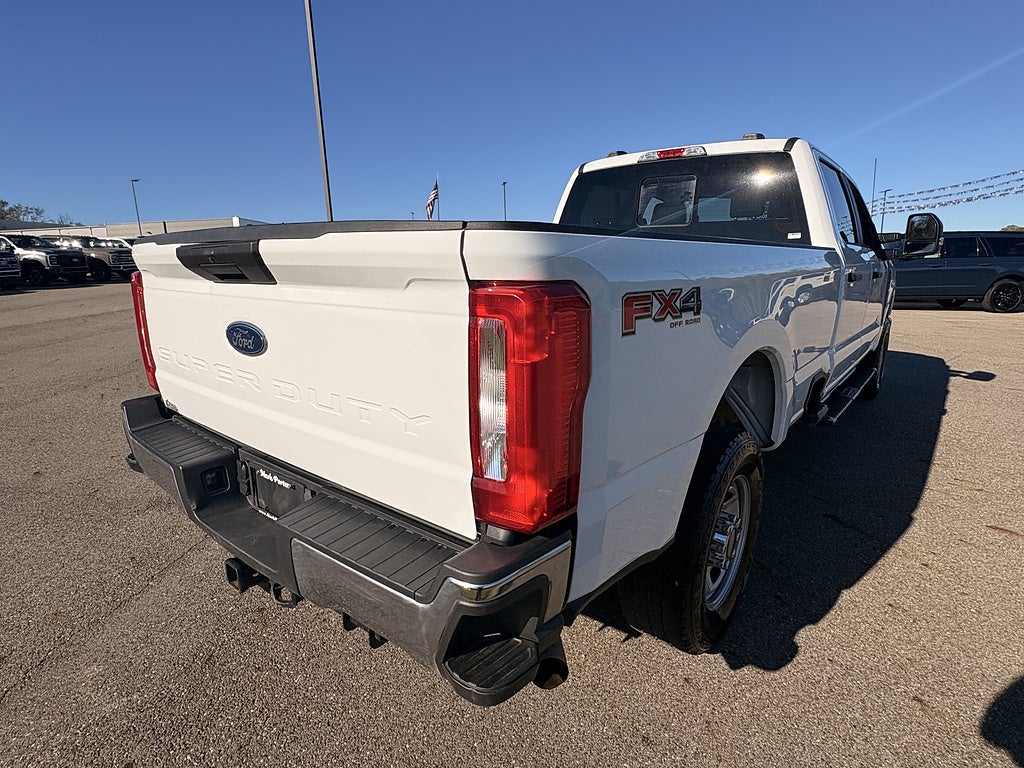 2024 Ford Super Duty F-350 SRW XL