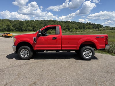 2017 Ford Super Duty F-350 SRW XL