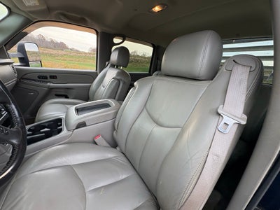 2005 Chevrolet Silverado 3500 LT