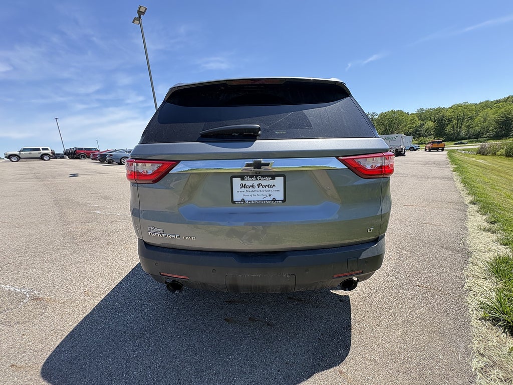 2018 Chevrolet Traverse LT Cloth