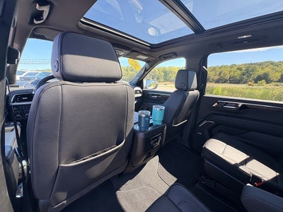 2025 Chevrolet Suburban High Country