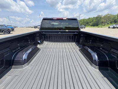 2025 GMC Sierra 1500 Elevation Standard