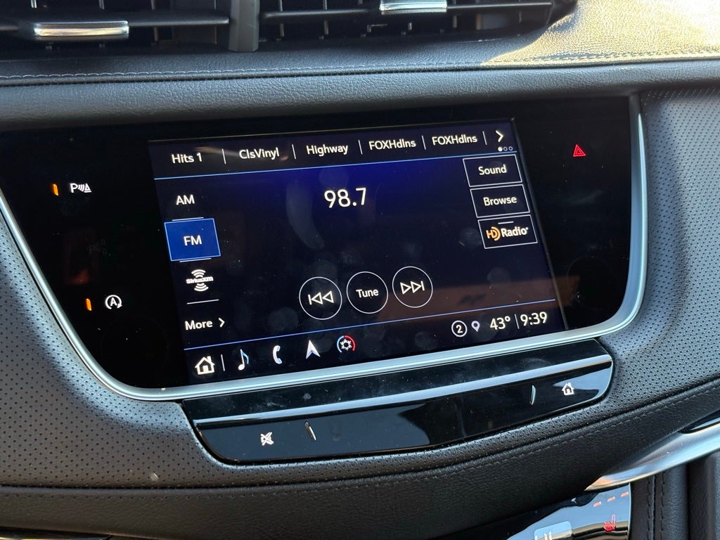 2025 Cadillac XT5 Premium Luxury