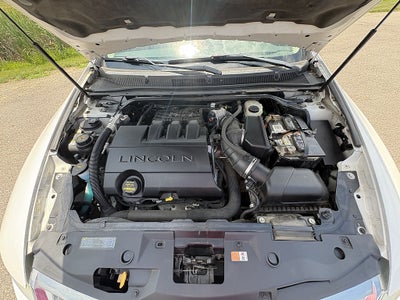 2011 Lincoln MKS Base
