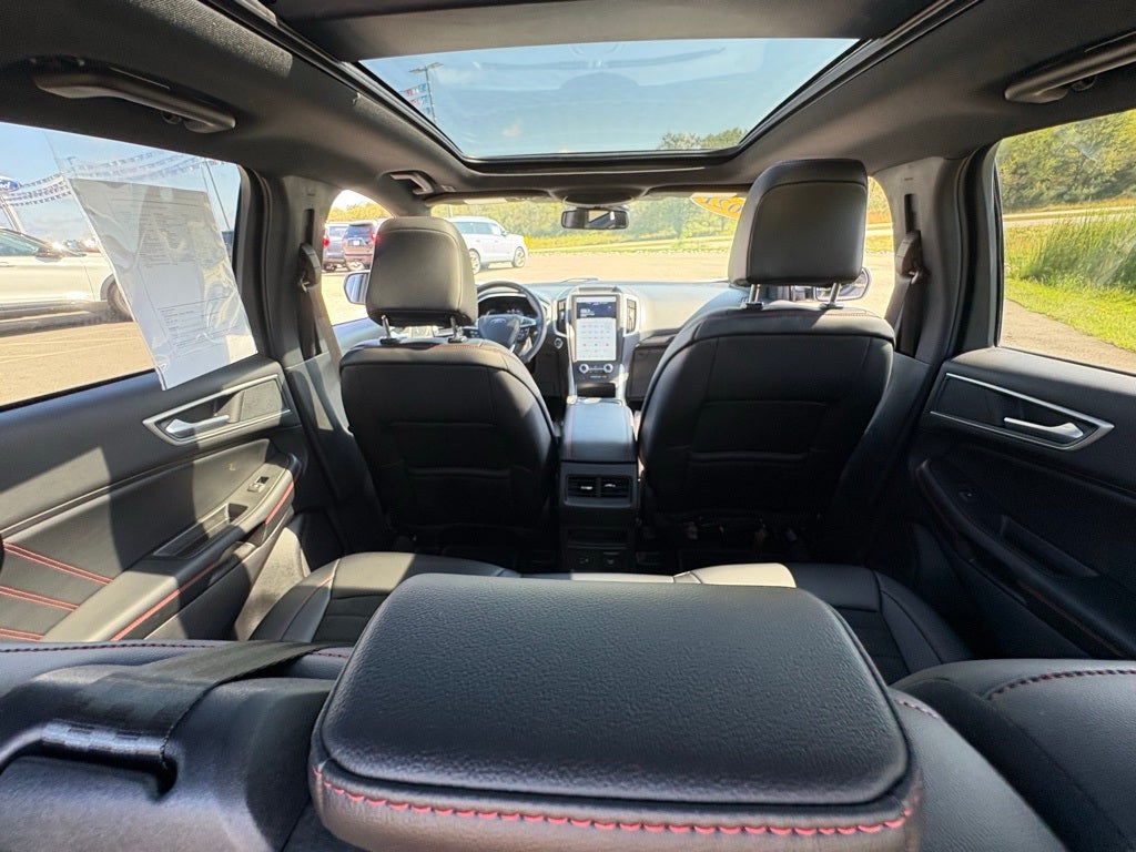 2021 Ford Edge ST Line