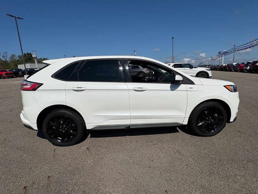 2021 Ford Edge ST Line