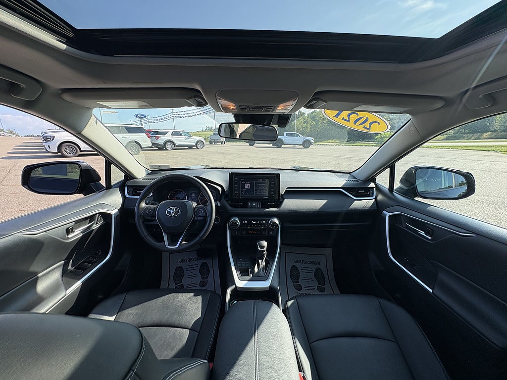 2021 Toyota RAV4 XLE Premium