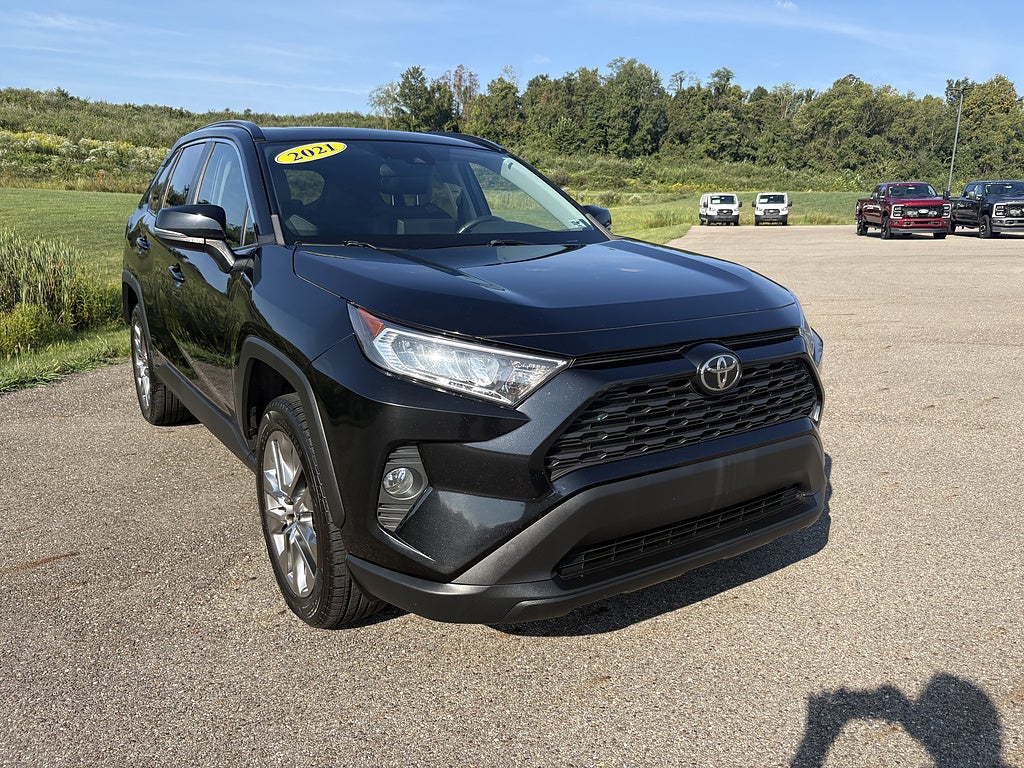 2021 Toyota RAV4 XLE Premium