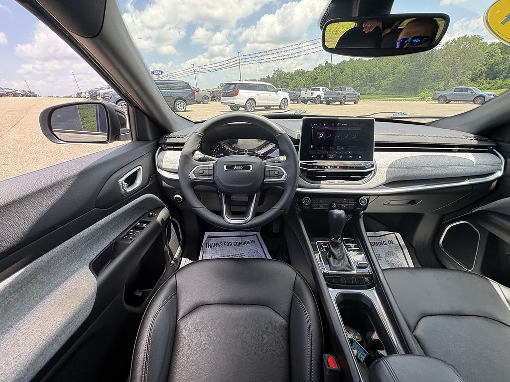 2024 Jeep Compass Latitude Lux