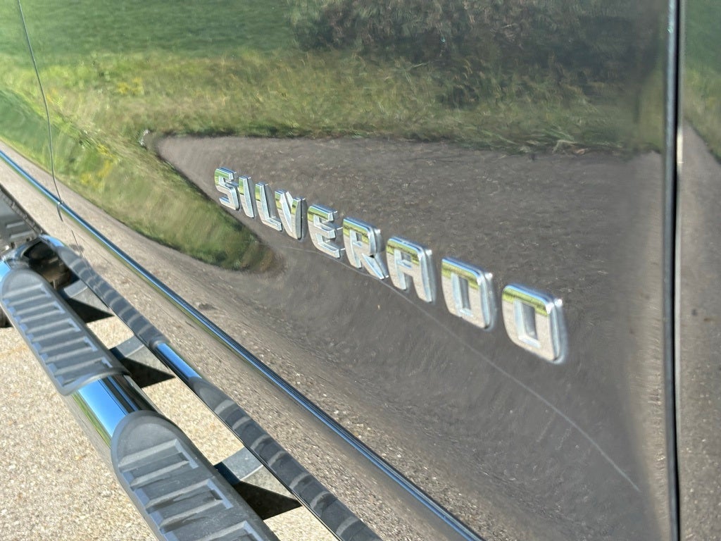 2018 Chevrolet Silverado 1500 LT LT1