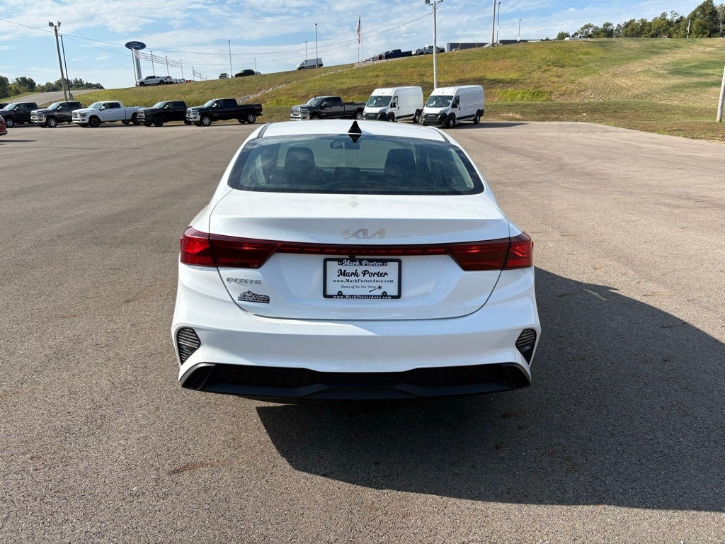 2023 Kia Forte LXS