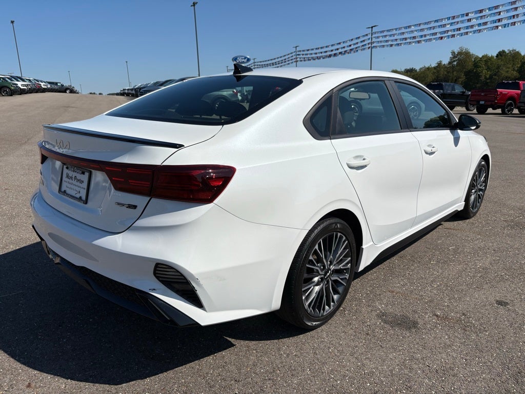 2022 Kia Forte GT-Line