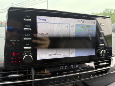 2023 Toyota Sienna XSE 7-Passenger