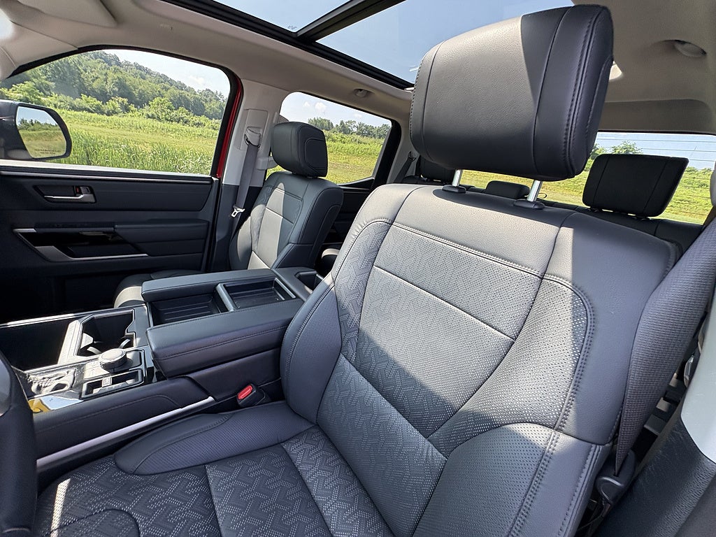 2024 Toyota Tundra 4WD Limited HV